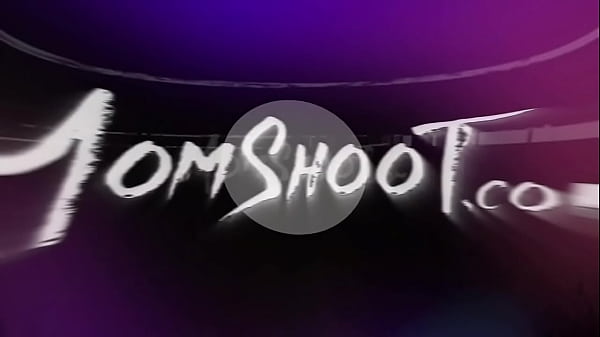 Nonton Emily Only Has Eyes For Her Hubby, But She Always Wondered What It's It Like To Try A Different Dick thumbnail