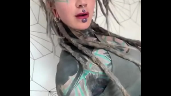 Me with some nice makeup&mdash;how do you like it what&rsquo;s your go to makeup look #makeup #feelingglam #inkedandbeau 