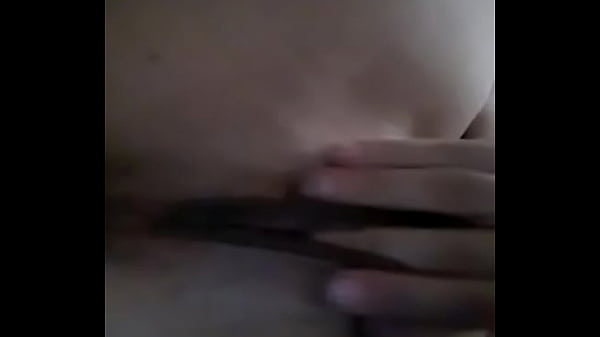 Fingering her pussy for lover