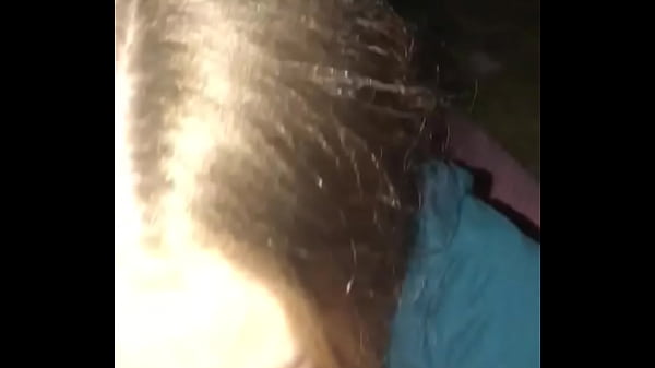 Nonton Lessie Blows Me Away thumbnail