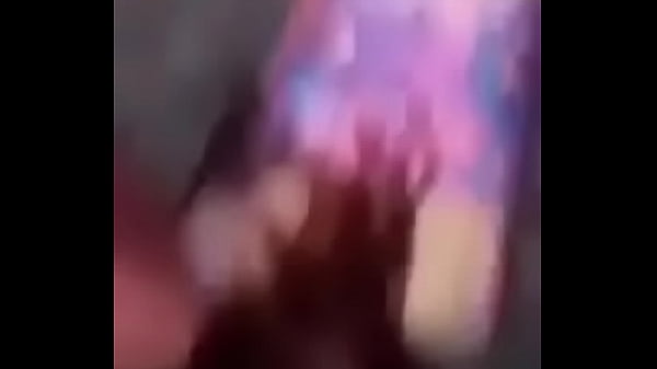 Famosinha do face caiu_na net_dando pra pau torto