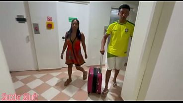 Nonton Convidei Um Casal Para Minha Casa Enquanto O Marido Sai Nos Duas Fazemos Um Sexo Lesbo Uma Fodendo A Outra (video Completo No Red) thumbnail