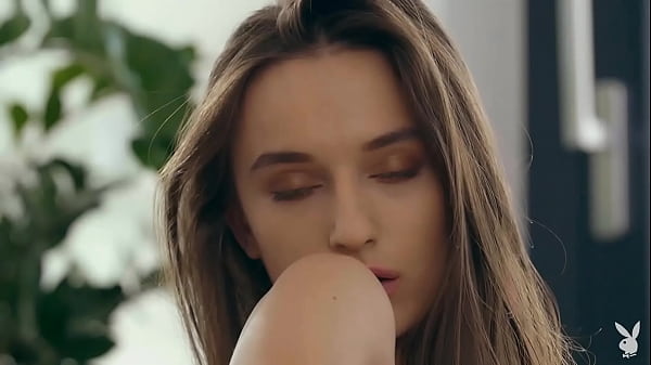 The_hottest brunette I have ever seen is namedGloria Sol!