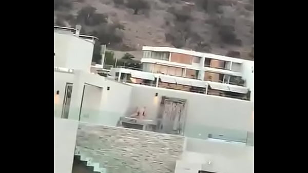 Pillados sexo en público CHILE2020 restauranten La Dehesa