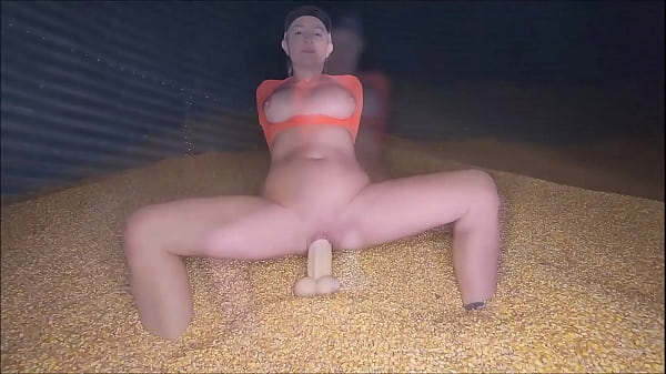 Sam Zee Gets Cornholed In A Bin With Pussy/Ass Play 