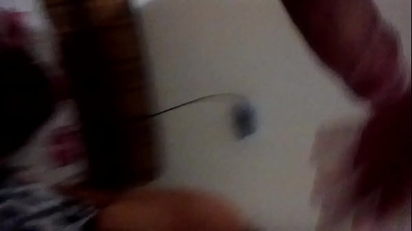 Play MP4 - Quem disse que n&atilde;o consegue fazer a garganta profunda