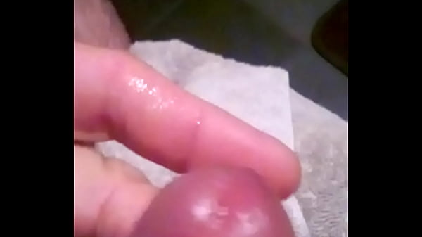 Play MP4 - Mi pene excitado