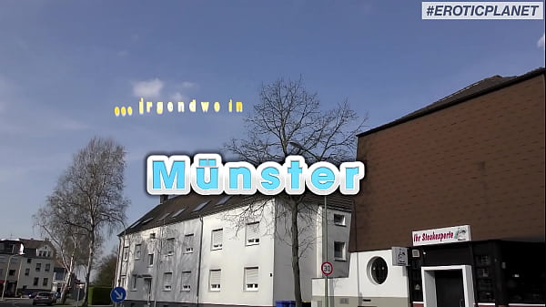 I Grannskapet Vet De Att Alla Inte Gillar H&ouml;g Musik. &aring;terigen Har Vi En S&aring;n, Men Den K&aring;ta Grannen ... Sl&auml;pper In Honom Genom D&ouml;rren Och Fittar In ... Du Kan Inte Vara Sm&aring;aktig ... thumbnail