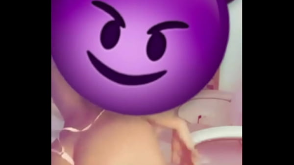 Latina morena nalgona bailando sexi culo baila muy delicioso panocha