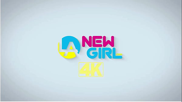 Nonton Elegant Brunette Model Got Seduced By The Producer thumbnail