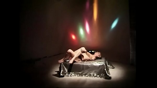 Play MP4 - Horny cock sucking hooker Gia takes dick in cunt and cumshot on her belly