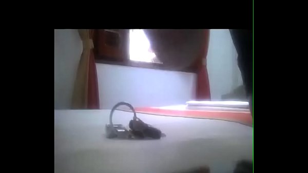 quay len trong khách sạn em Lanvú to