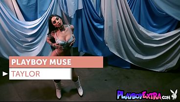 Nonton Busty Inked Slut Slipping Out Of Her Sexy Lingerie thumbnail