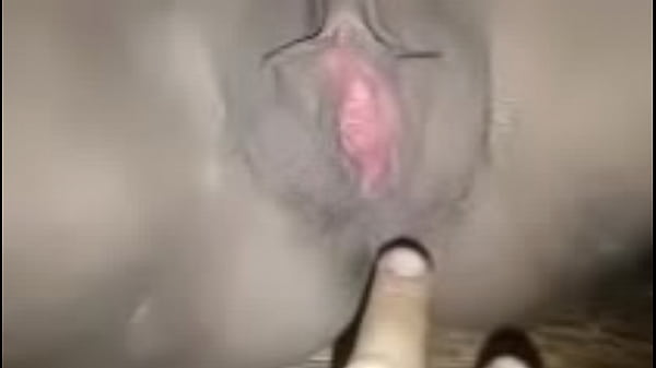 Nonton แหกหีเอาควยยัดแตด thumbnail