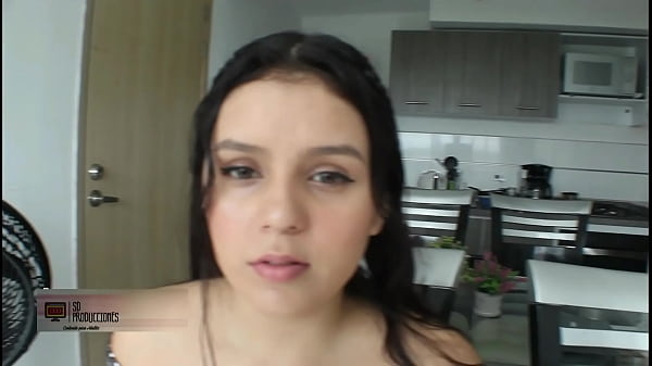 Hermanastra es mejor que dejes de provocarme porque vas a terminar con mi polla en tu co&ntilde_o-PARTE 3
