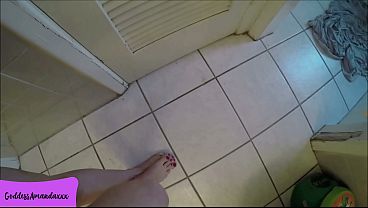 Dirty treatment for tiny exhusband 