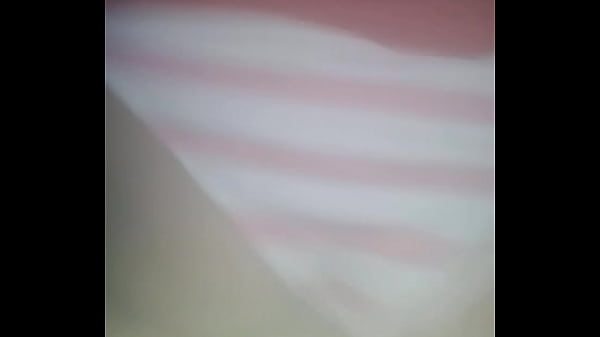 Play MP4 - novinha de 18 sentando no pau