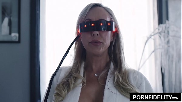 PORNFIDELITY Brandi Love CIRIS Interactive_Fucking