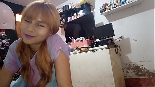 Nena tierna inocente y tonta es engañadapara comerse una polla_y cabalgar sobreella uff qué culote cometela toda perra