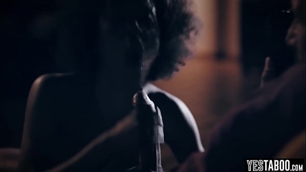 Ebony porn goddess Demi Sutra havingsome fun