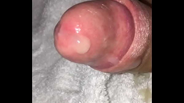 Play MP4 - Wanking like crazy