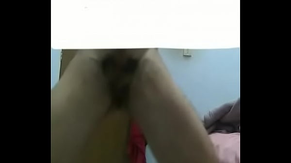 Moreno do pint&atilde_o dan&ccedil_ado