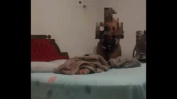 Nonton Missionary On That Milf, Make Her Come Twice thumbnail