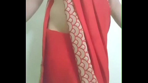 Hot shemale slutty dance in red hot saree 