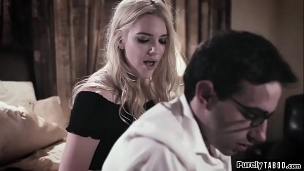 Stunning stepsis sucks her nerdy stepbro n lets him_fuck her