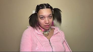 Ahegao stepdaughter loves practicing deepthroating cock for older men 