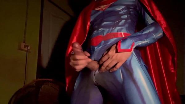 Play MP4 - Superman jerk off and cumshot&period;