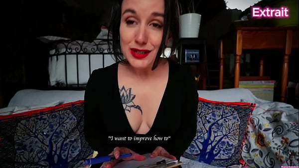 Extrait de ma derni&egrave;re vid&eacute;o pour mes petites chiennes !Elle est dispo ... 