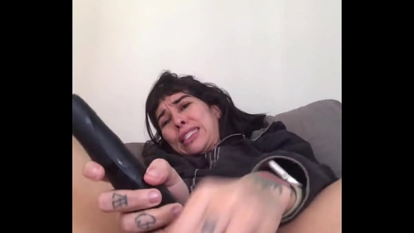 free pv_French Cutie Huge DildosAnal And Squirtin private show