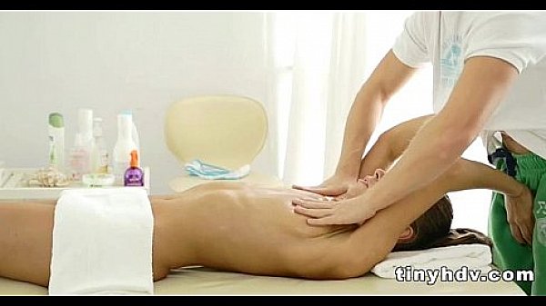 Nonton Perfect Teen Gettiing Fucked Deep Carre 4 43 thumbnail