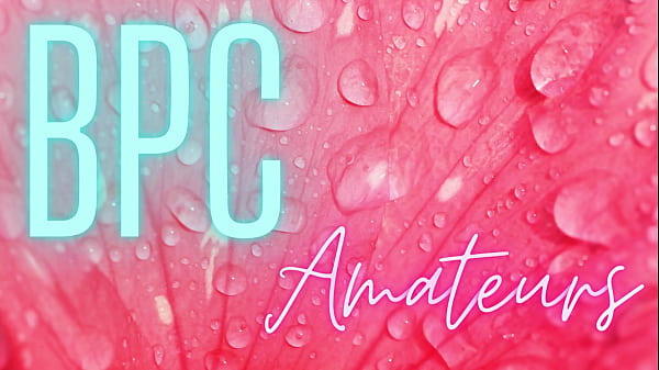 Nonton Me Corro Sobre El Culo Enorme De Hera Cheeks Despues De Descubrirla Masturbandose thumbnail