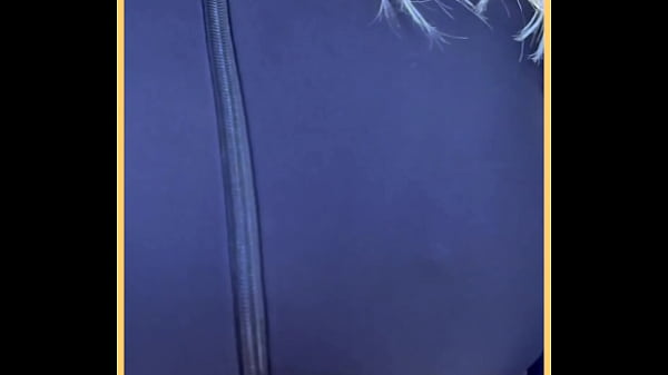 Milf perfect tits in public flashing 