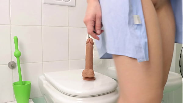 Play MP4 - The beauty hid in the toilet and fucked herself with a big dildo&period; Masturbation&period; AnnaHomeMix