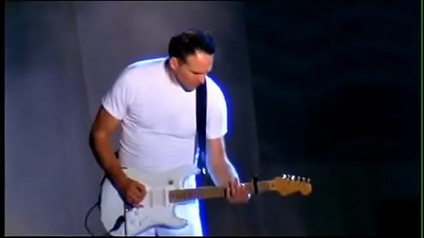 Bryan Adams Liveat Slane Castle