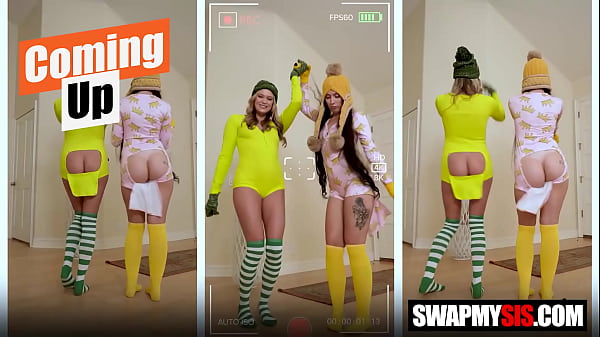 Nonton Fuck Their Daddiez Together thumbnail