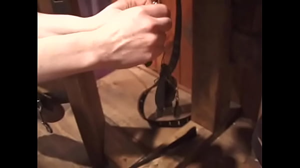 Play MP4 - Redheaded mistress Nya pulls weights attached to bondaged dude's balls