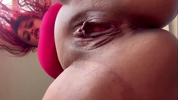 Play MP4 - Camila Vegas se exibindo e falando putaria bem vagabunda &excl;