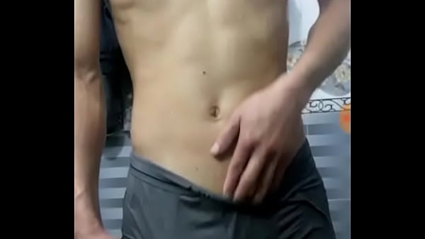 Gay blued tắm khoe cu 