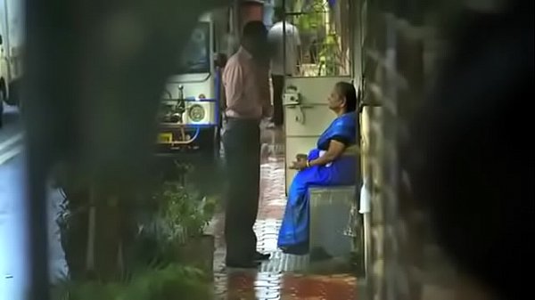 Romantic B Grade Movie Girl with nice curves 