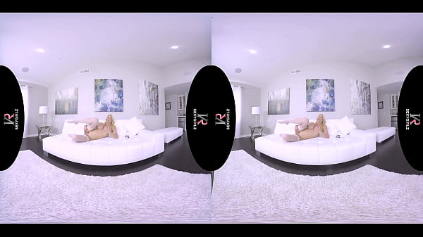 Play MP4 - VRSexyGirlz&period;com    NAUGHTY NEIGHBOR - FEAT ALEXIS FAWX  in VR