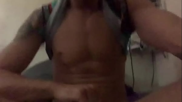 Play MP4 - Austin James new trick