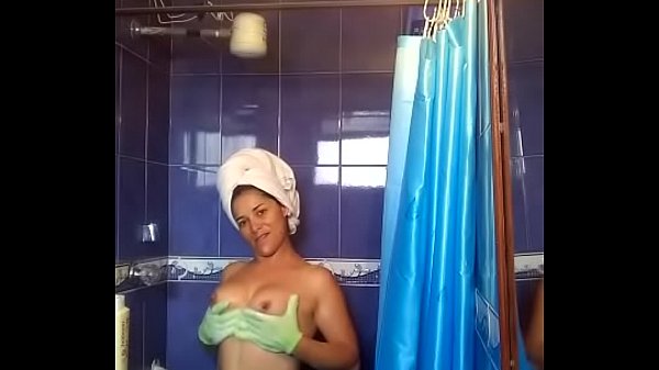 La ducha de mi esposa