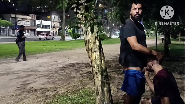 Urs&atilde;o Encheu Me Cu De Porra Na Pra&ccedil;a. - Parte I thumbnail