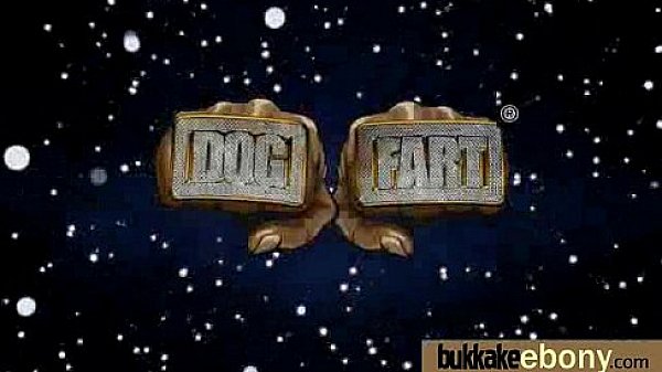 Nonton Busty Black Babe Bubble Bath Group Cocksuck! 19 thumbnail