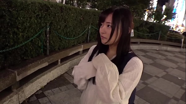 1〇代らしいハリのある肌、ムチっとした色白ボディ、パイパンオマ○コに見事なまでのプリケツ！オチ○チンて突かれまくってすっかり気持ち良くなってしまうヤリたい盛りのエロカワな反応に興奮必至！ thumbnail