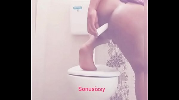 Play MP4 - Sissy dildo ride